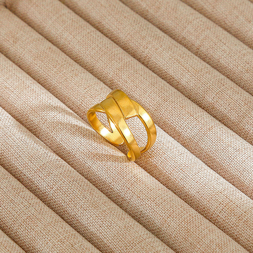 Personalized Stainless Steel Ring With Color-retaining Diamond Inlay