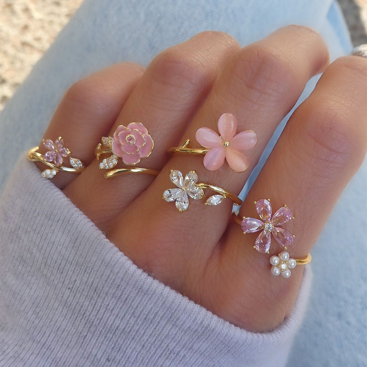 Womens Fashion Flower Ring Set