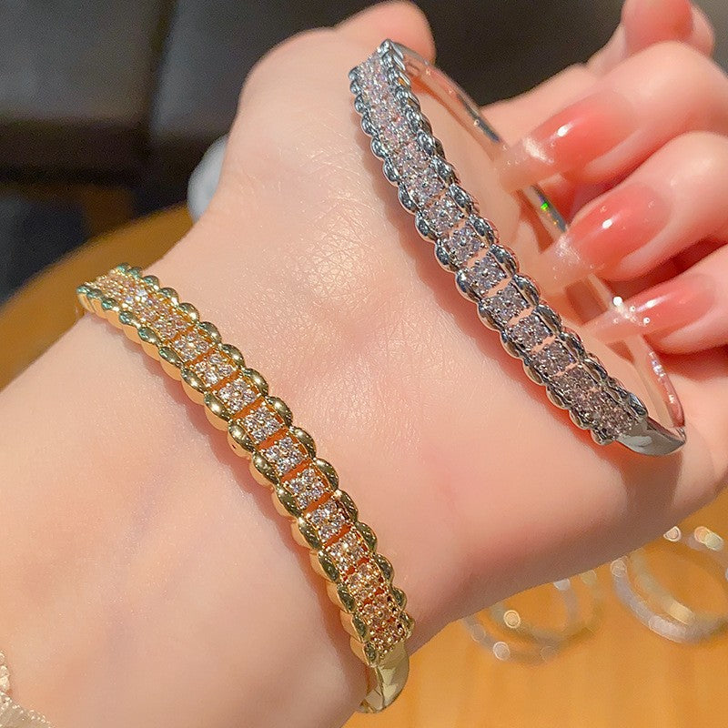 Starry Sky Zircon-Encrusted Bicolor Yellow And White Bracelet