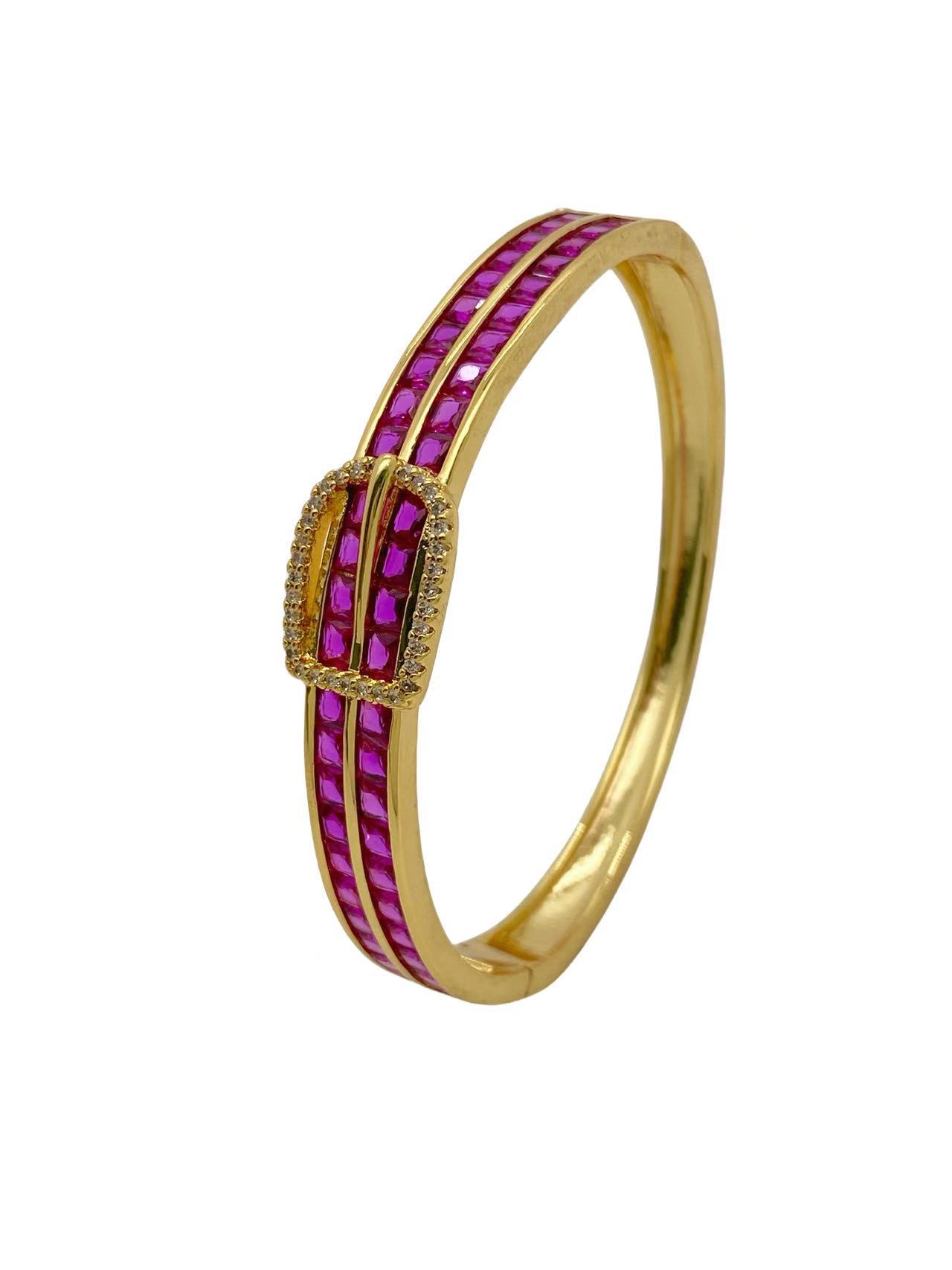 Zirconia Inlay Craftsmanship Innovative Horseshoe Buckle Design Bracelet