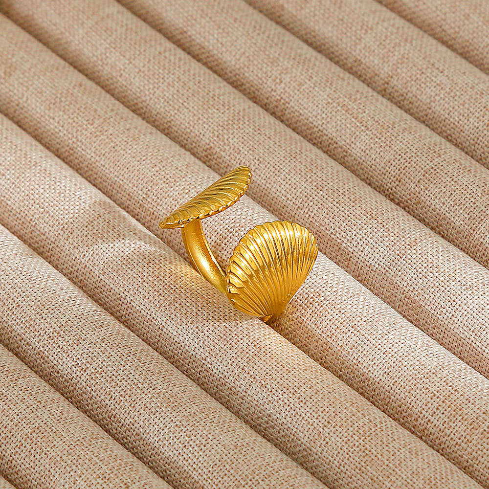 Personalized Stainless Steel Ring With Color-retaining Diamond Inlay