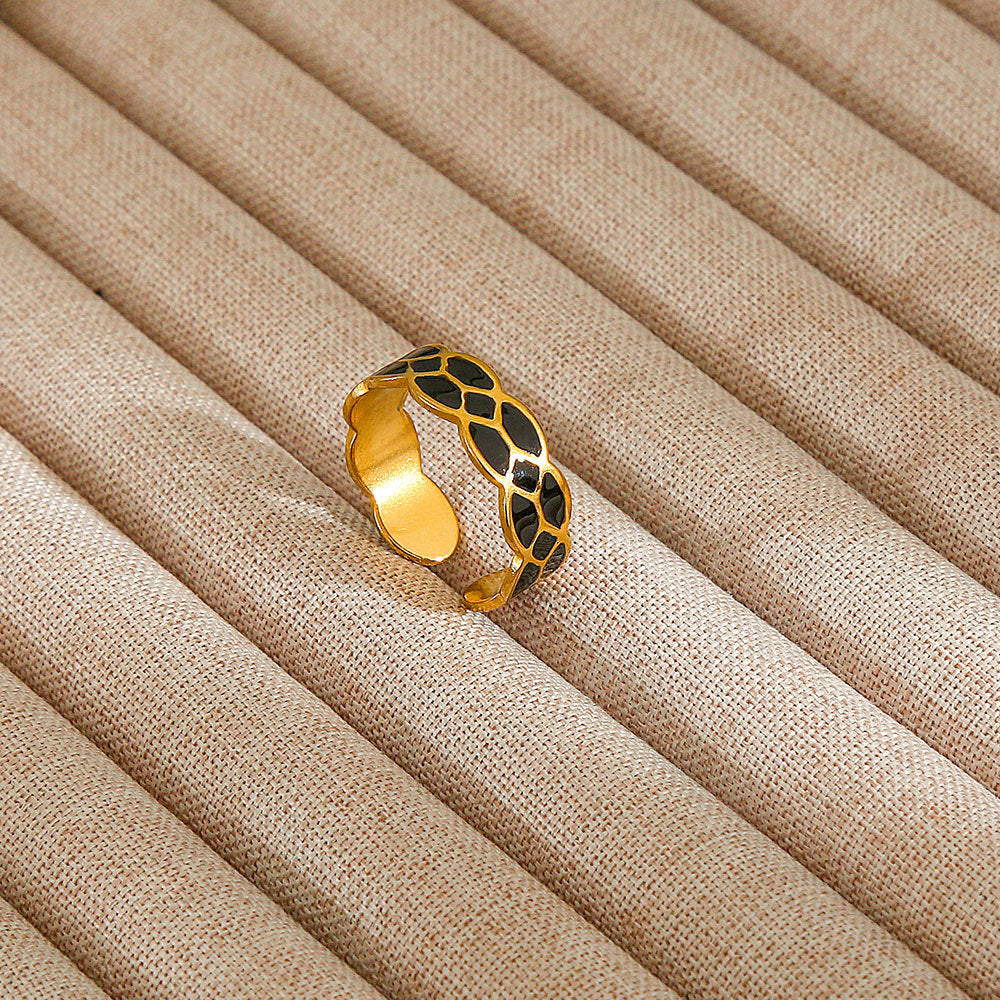 Personalized Stainless Steel Ring With Color-retaining Diamond Inlay