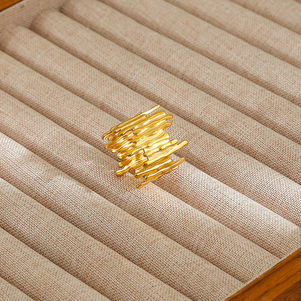 Personalized Stainless Steel Ring With Color-retaining Diamond Inlay