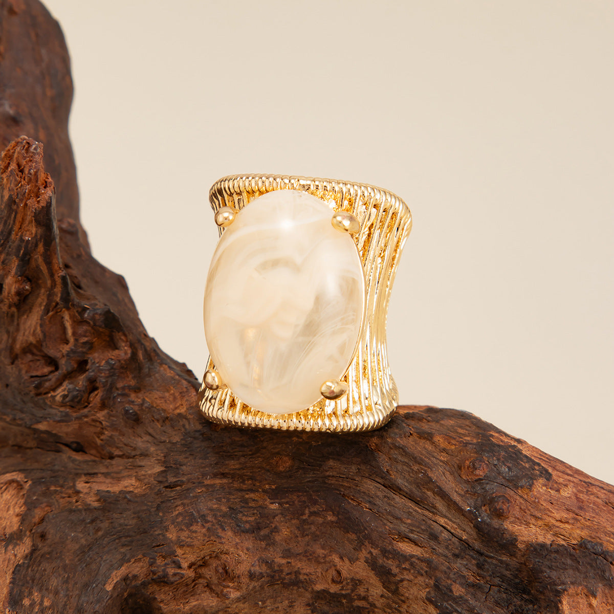 Hip Hop Resin Geometric Ring With Inlays