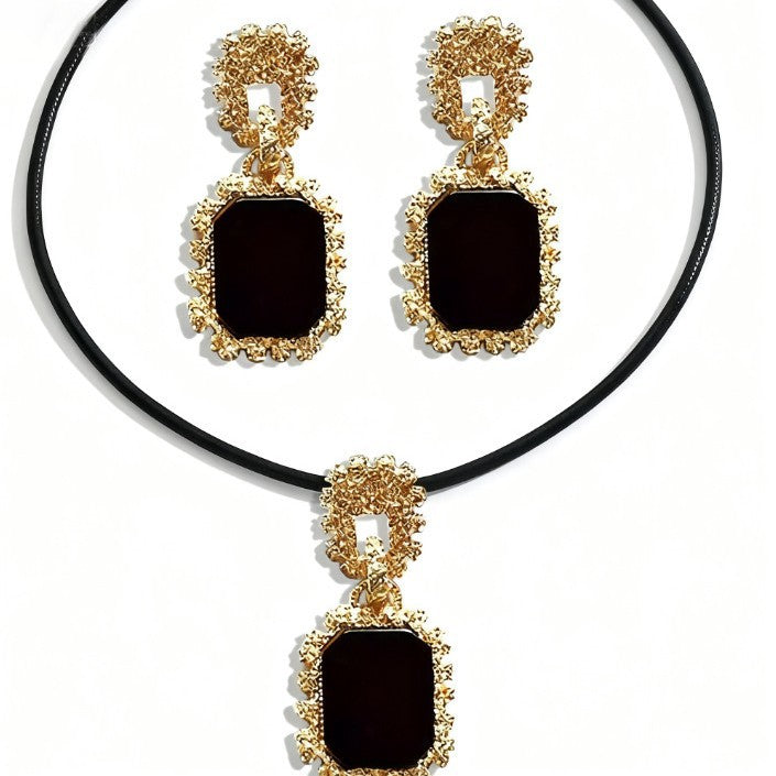 Elegant Minimalist-style Necklace And Earring Fashion Three-piece Set
