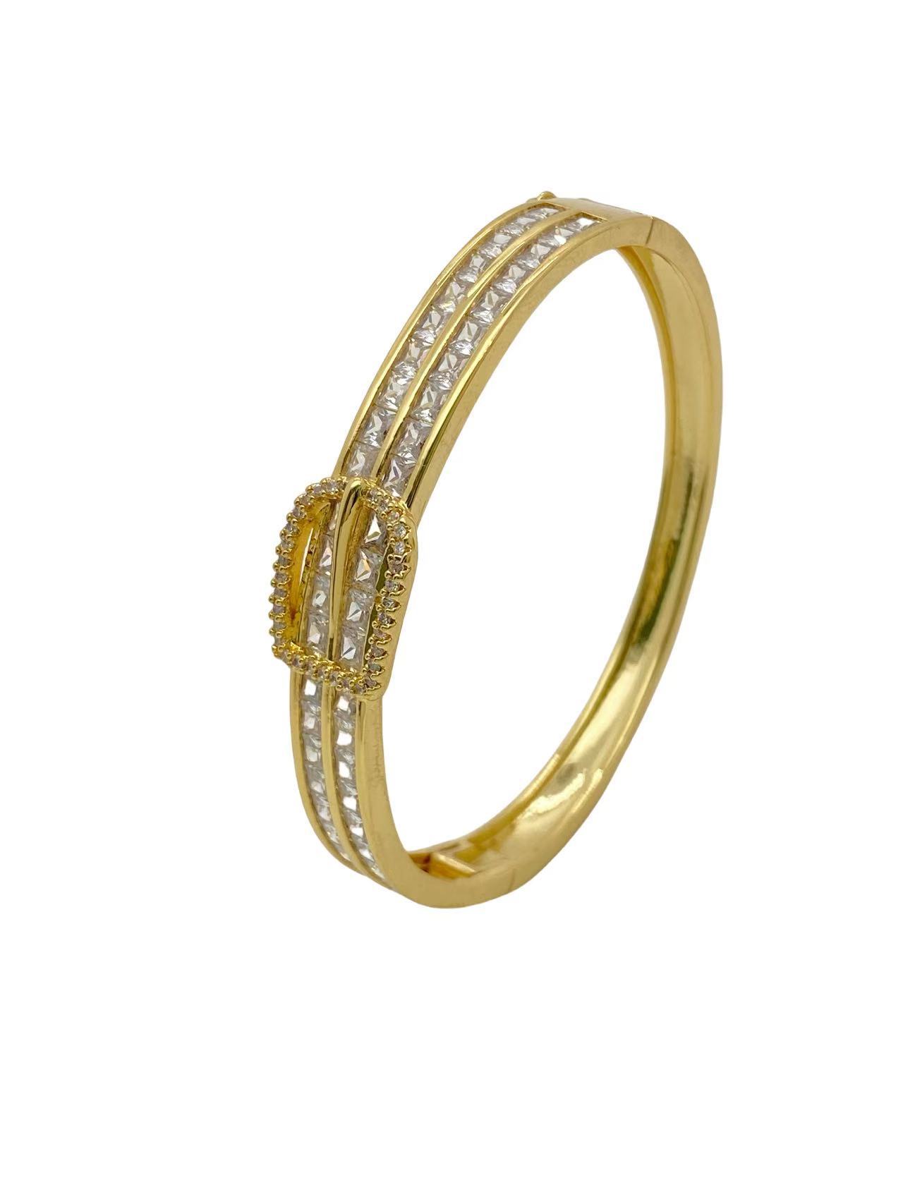 Zirconia Inlay Craftsmanship Innovative Horseshoe Buckle Design Bracelet