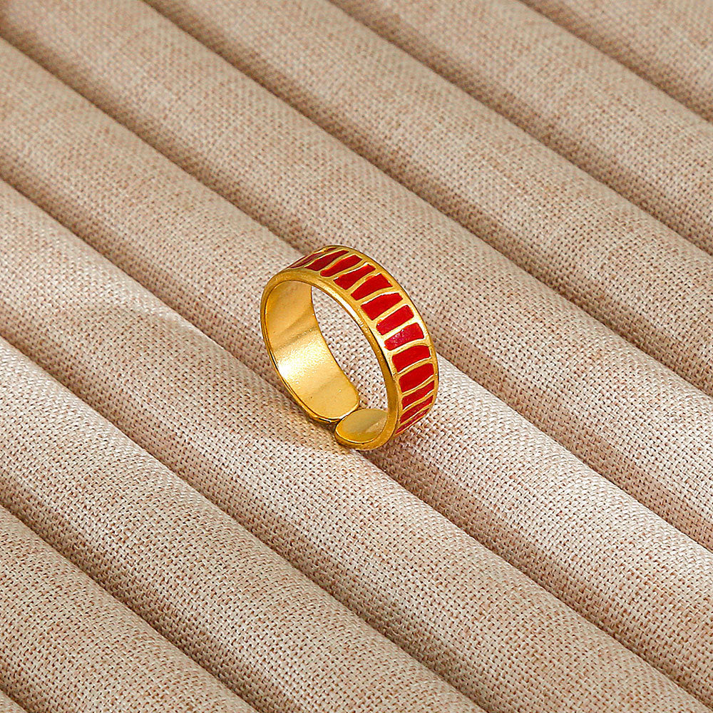 Personalized Stainless Steel Ring With Color-retaining Diamond Inlay