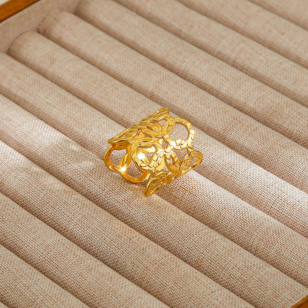 Personalized Stainless Steel Ring With Color-retaining Diamond Inlay